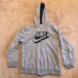 Nike boys sweatshirt 14-16
